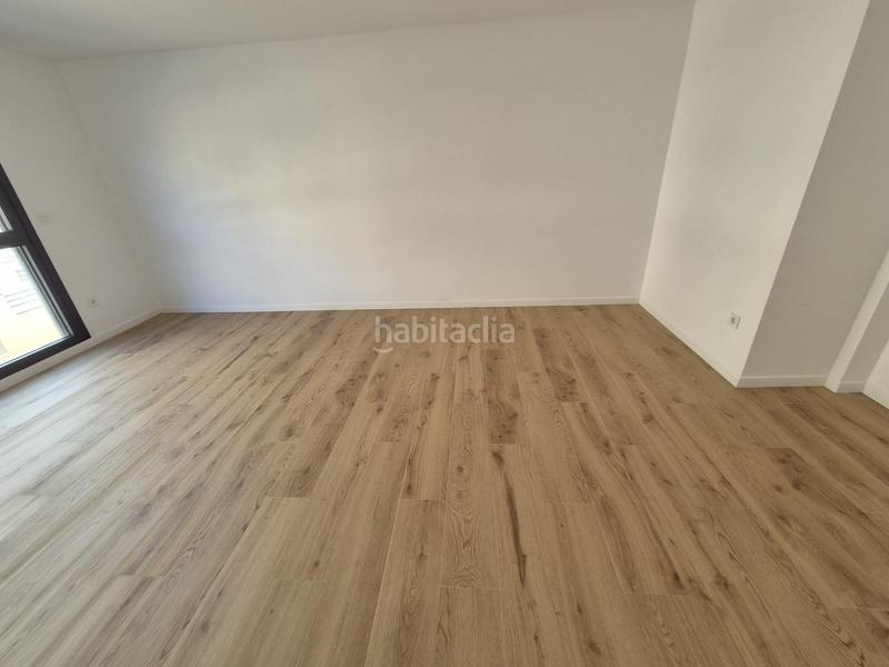 Foto 1734c207-f9a5-44a6-bb1b-ae538772091c. Miete etagenwohnung mit parking in San Crispín-Huerta Nueva-Estación Elda