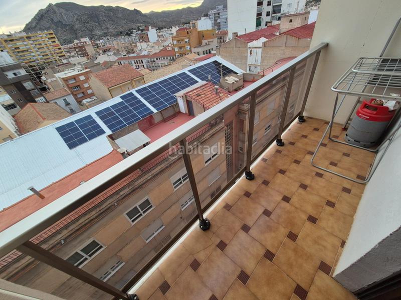 Foto f817f868-bb82-47c8-b28e-157c2fe0b484. Appartement dans calle dahellos 3 dans Plaza de Toros-Avenida Chapí-Trinquete Elda