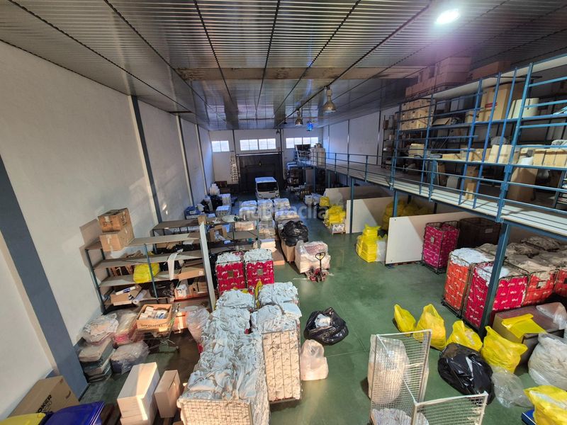 Foto e577a07f-75ae-4862-a40f-d736c6e0ffed. Location bâtiment à usage industriel dans Campo Alto-Club de Campo Elda