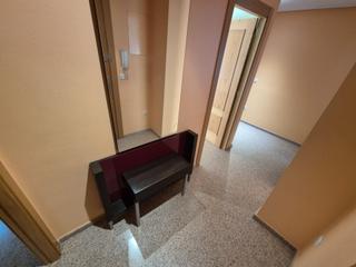 Appartement à Las Trescientas-San Francisco-Ciudad Vergel. Se vende piso en elda