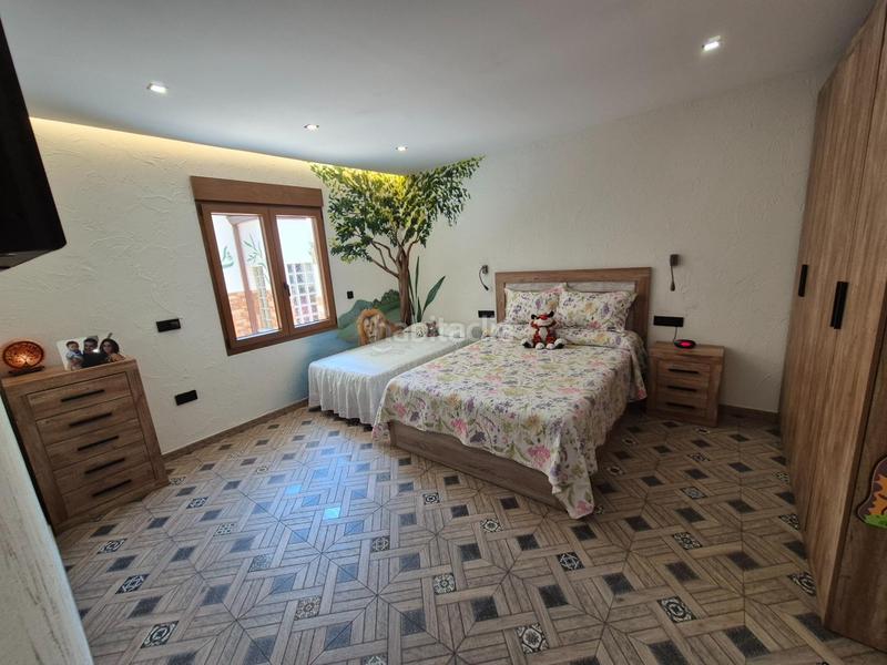 Foto 2fe9393e-3cf9-4758-9a44-314f51656c73. Chalet  en venta en Monòver