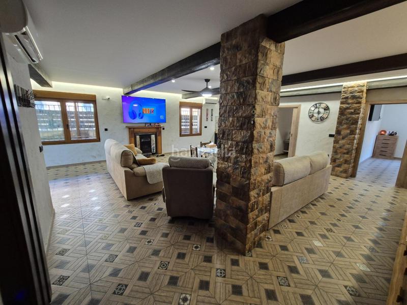 Foto 44c8b3f2-62ab-4abf-be84-7cbd6b86b6ed. Chalet  en venta en Monòver