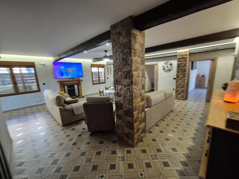 Foto 6531a938-4b8f-4350-be4f-6c63acd1a3fe. Chalet  en venta en Monòver