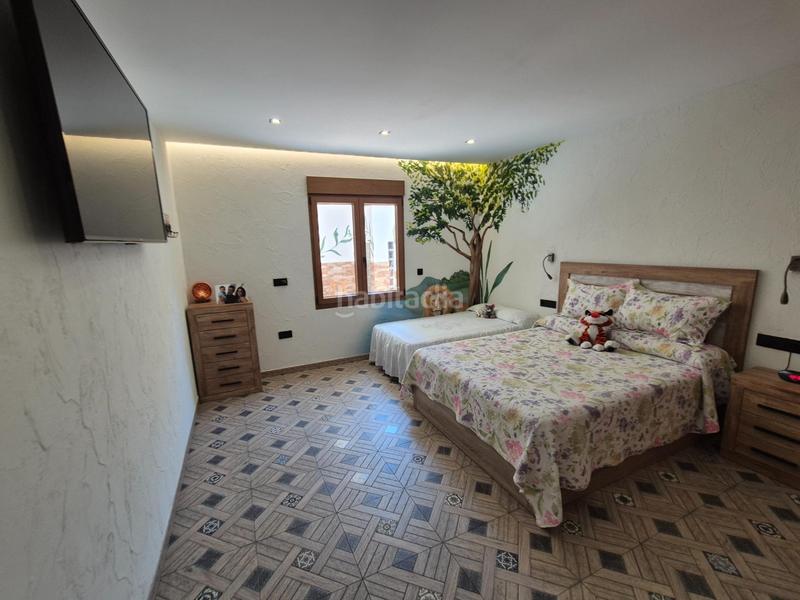 Foto 65a9d5dc-07fe-4d9a-99e8-ea1ae59f7060. Chalet  en venta en Monòver