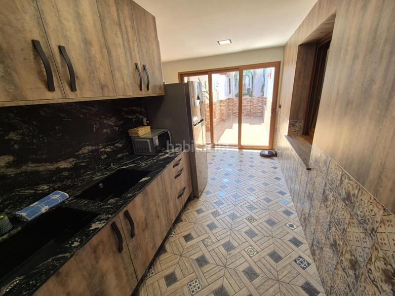 Foto ff7a1d67-fedf-45e9-a6b9-814d72cb3ee3. Chalet  en venta en Monòver