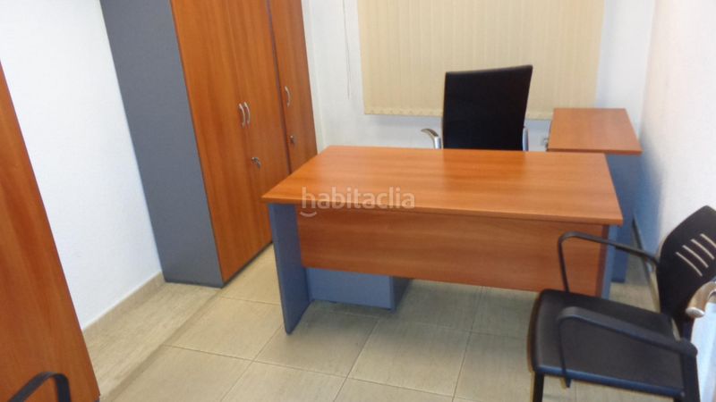 Foto b9b0b3cb-0682-48c3-a8c3-380ef03439bc. Planta baja ocasión en Plaza de Toros-Avenida Chapí-Trinquete Elda
