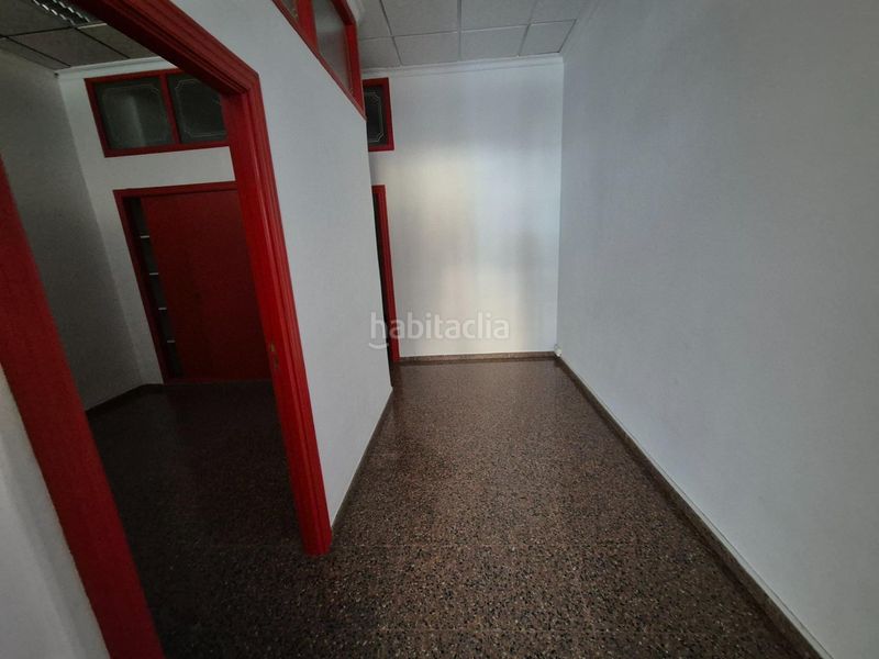 Foto d31e1d8c-9f00-4a44-9d52-c0ad170fb458. Local comercial local en venta en Centro Elda