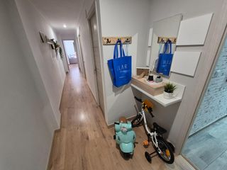 Pis a Plaza Castelar - Mercado Central. Piso en venta