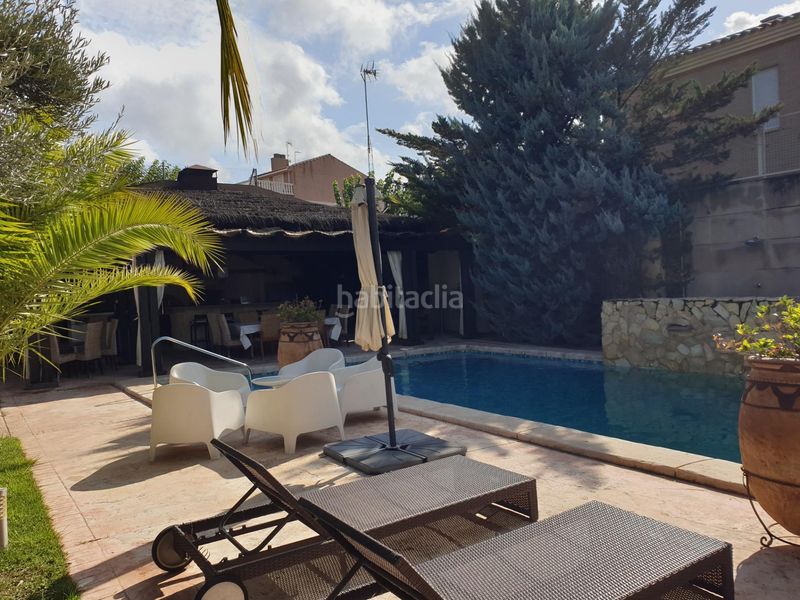 Foto 63d78d6b-923b-4ef7-8ce4-d0d032d6016e. Xalet amb piscina a Petrer