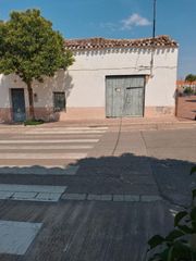 Casa en Munera. Ocasi�n, casa grande para reformar