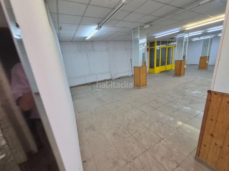 Foto f79e9e3d-e532-4636-8ff4-1af24d40ea51. Local comercial a Plaza de Toros-Avenida Chapí-Trinquete Elda