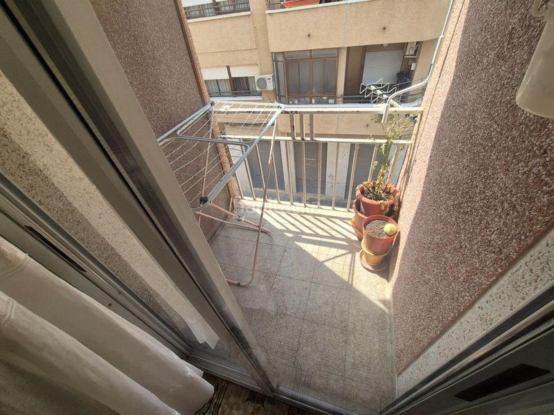 Foto 39f98508-71d7-43f6-a7d6-0fb53e3333f2. Piso  en venta en Plaza de Toros-Avenida Chapí-Trinquete Elda