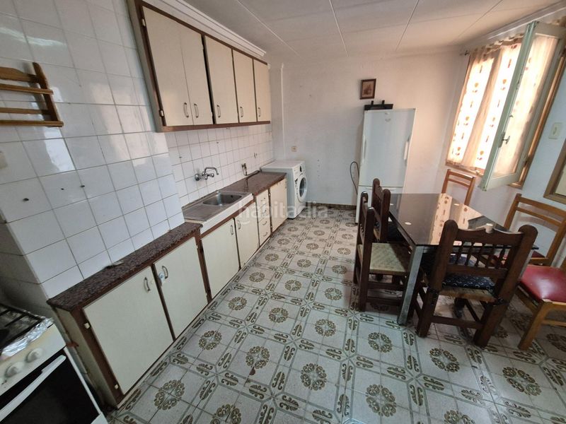 Foto a75ec7c1-c36e-4546-848d-23964bea2b3f. Piso  en venta en Plaza de Toros-Avenida Chapí-Trinquete Elda