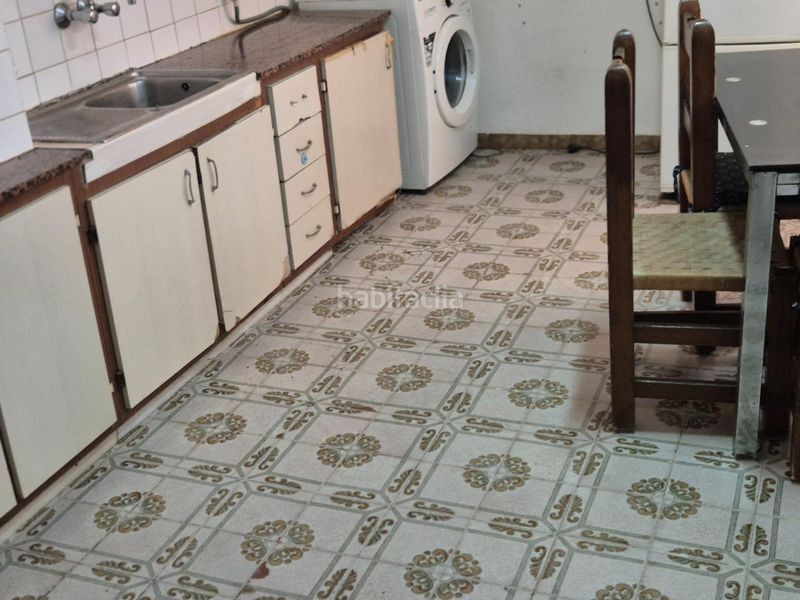 Foto c89dcb60-bacc-4a47-a066-cb0cd56f82c0. Piso  en venta en Plaza de Toros-Avenida Chapí-Trinquete Elda