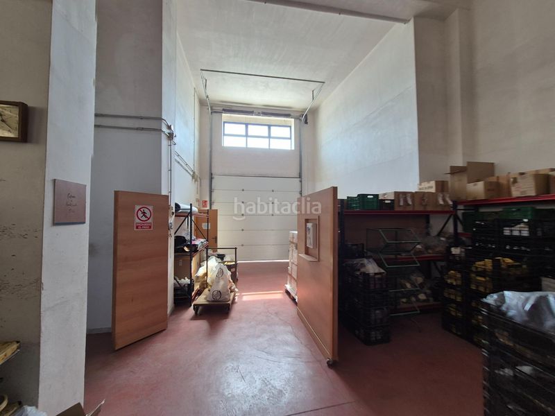 Foto 4e0f4230-ee40-42bb-8396-ebe192e92a2d. Location bâtiment à usage industriel dans San Crispín-Huerta Nueva-Estación Elda
