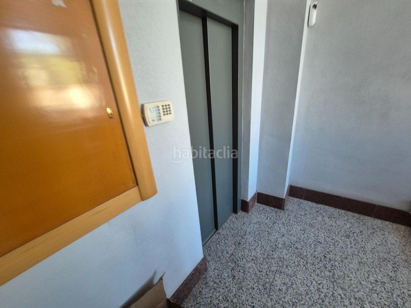 Foto d085d64e-31de-464a-a47f-28ae41057d78. Location bâtiment à usage industriel dans San Crispín-Huerta Nueva-Estación Elda