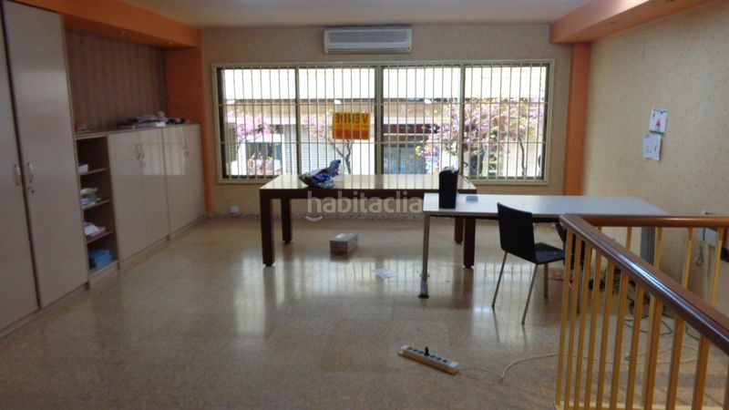 Foto f5233840-5a58-42ec-abe3-269f58fbe43c. Planta baixa a Plaza de Toros-Avenida Chapí-Trinquete Elda