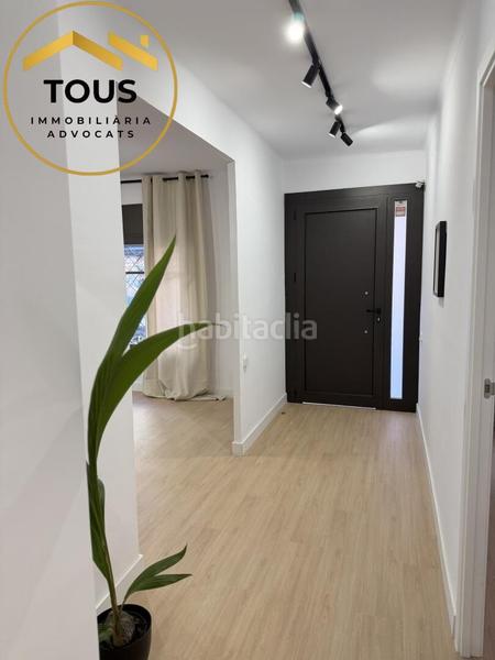 Foto 3cc928bc-d0da-4091-8762-63f48951478e. Planta baixa a Centre Pineda de Mar