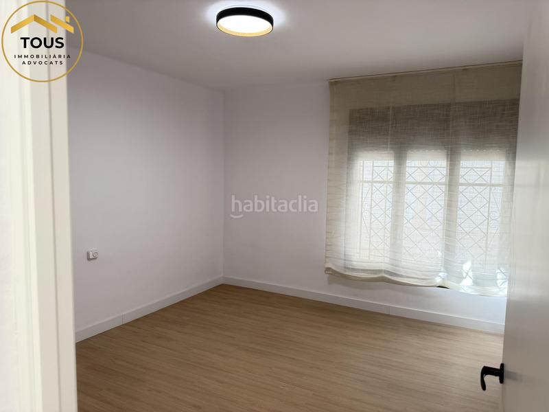 Foto 7052fde8-f420-4129-9818-84391f9cc4cd. Planta baixa a Centre Pineda de Mar