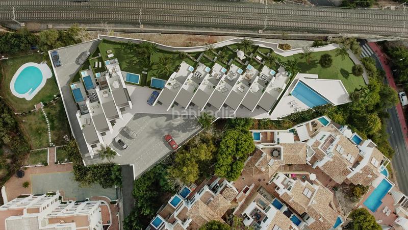 Foto 586f773f-8c93-436d-97a7-a0ac304f5c80. Casa adosada nueva promoción azure bay, en Centro ciudad Fuengirola
