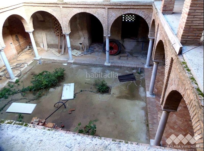 Foto b8d09ca1-48be-4601-9163-5d05f6927a4d. Finca rústica a Pinares de San Antón Málaga