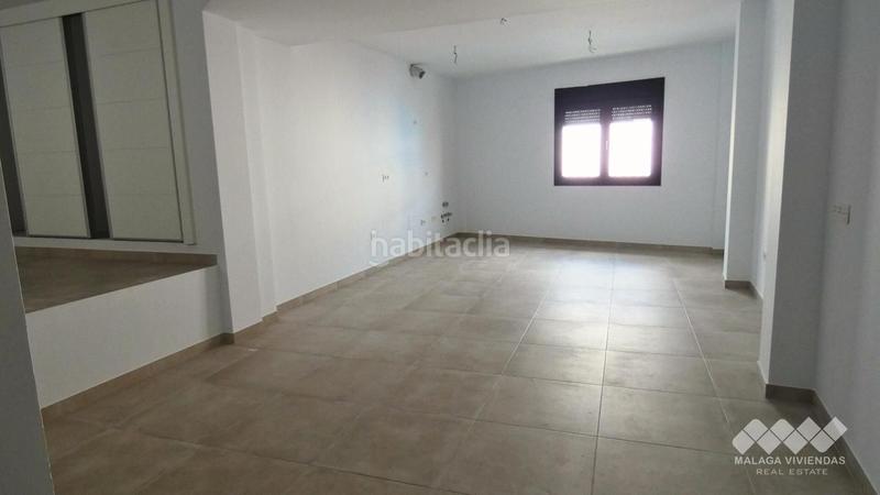 Foto 42ab673f-9487-44ae-8bee-6bf6933e4fb4. Locale commerciale in Jardines de Alhaurín-Huerta Alta-Fuensanguínea Alhaurín de la Torre