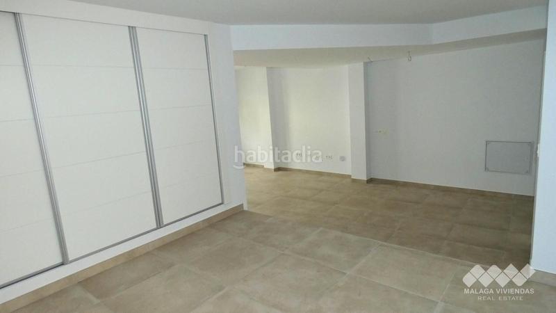 Foto c9e91fab-72b3-4d5b-a609-27be8e02a3b1. Locale commerciale in Jardines de Alhaurín-Huerta Alta-Fuensanguínea Alhaurín de la Torre