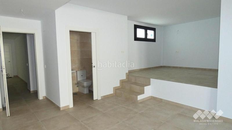 Foto ffc7b913-47a9-446c-8105-cb060d5c3c17. Locale commerciale in Jardines de Alhaurín-Huerta Alta-Fuensanguínea Alhaurín de la Torre