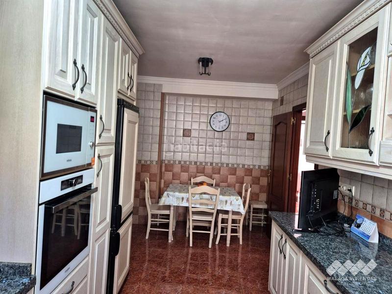 Foto 2b754ae9-b369-405a-957c-f3733f9fbdad. Casa a Zona Calvario Estepona