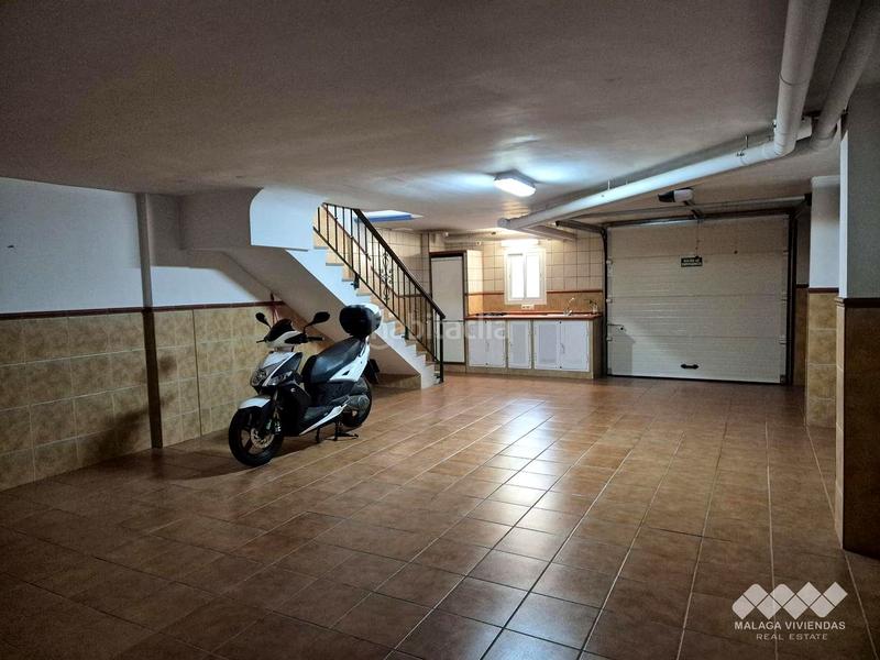 Foto 780a5925-2307-4366-8a9b-e30b3ce1ea1a. Casa a Zona Calvario Estepona