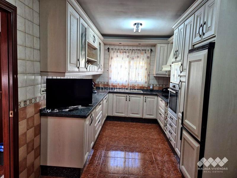 Foto e9c8f94e-5573-4b57-8eb1-a58ec188ae1b. Casa a Zona Calvario Estepona