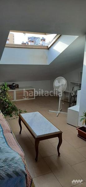Foto d2b0e063-2544-454d-aba9-e828a4e4bb9d. Àtic a La Trinidad Málaga