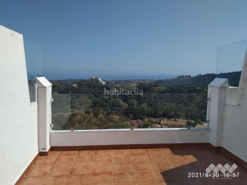 Foto 66ca3c64-594a-4e9c-a456-196721ea986e. Planta baja ático duplex en venta, en altos de Estepona Estepona