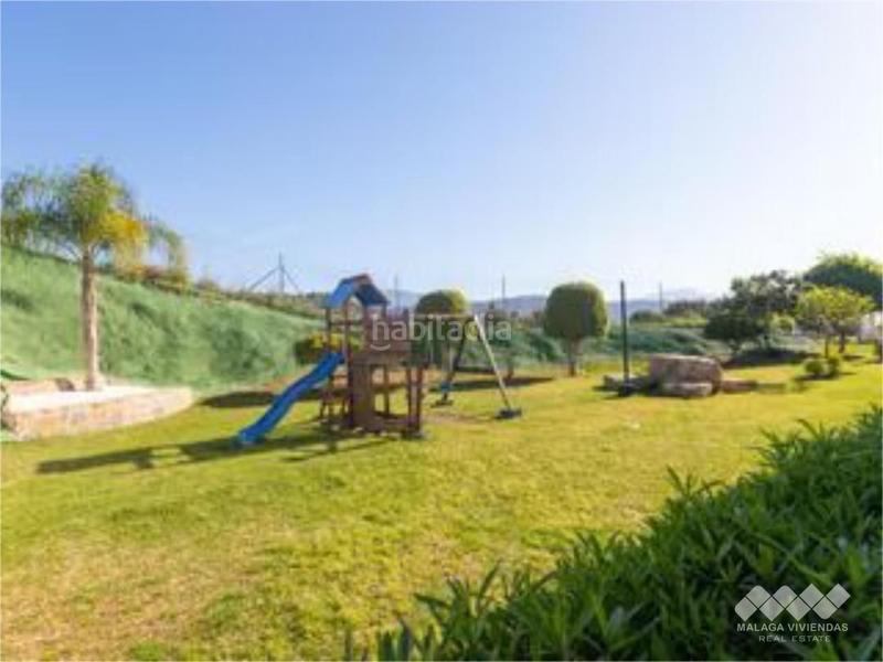 Foto 8731e06e-497c-4b72-85e5-98837f0c0874. Planta baja ático duplex en venta, en altos de Estepona Estepona