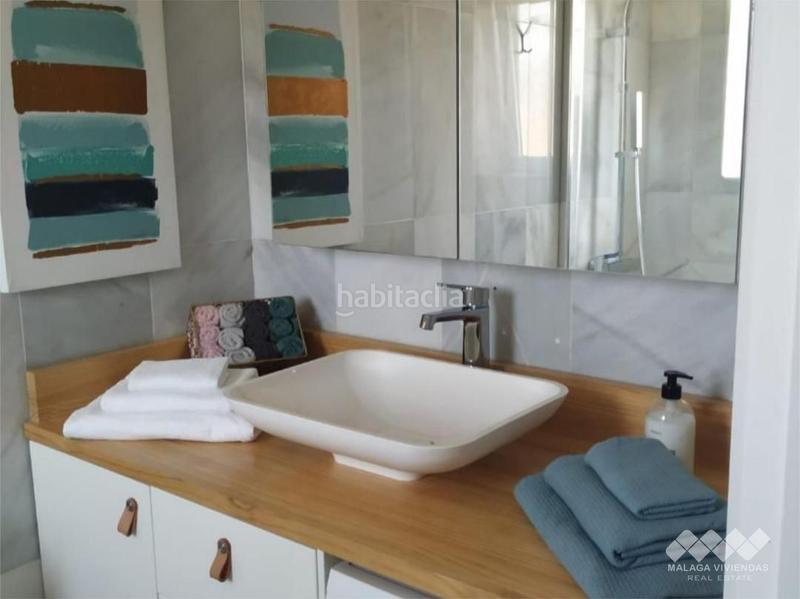 Foto f5704951-8b51-459a-91ef-90f54f66bd82. Planta baja ático duplex en venta, en altos de Estepona Estepona
