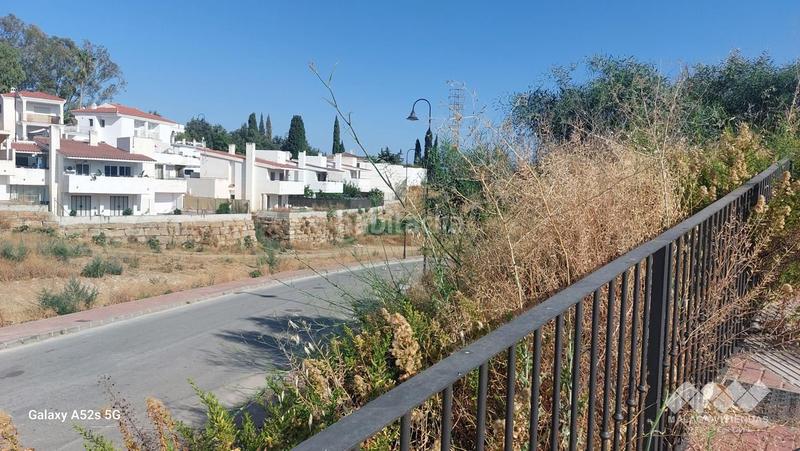 Foto 1899a8b8-dbe7-4bd2-bc4f-265ab4d9dec3. Terreno residencial oportunidad única de inversión en Mijas