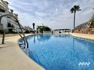Maison  Jose bergamin. Magnífico chalet adosado completamente reformado con piscina com