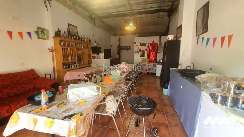 Foto e453a0a6-08f9-40f4-8ea6-1d8b9e4e8a3c. Local comercial a Manantiales - Lagar - Cortijo Alhaurín de la Torre