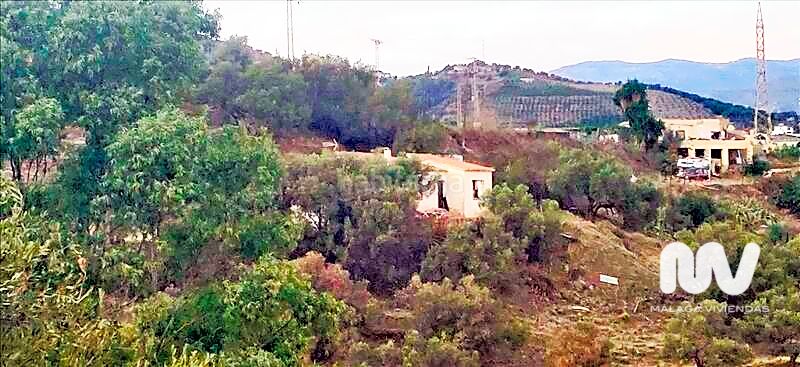 Foto c76ae6bc-4ae5-4c0f-9033-6331d85e3e1d. Terreny residencial a Chaparil - Torrecilla - Punta Lara Nerja