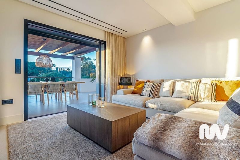 Foto c0f2a886-7473-49e3-a448-4d9c51d75bb1. Dúplex amb aparcament piscina a lomas de Marbella club Marbella