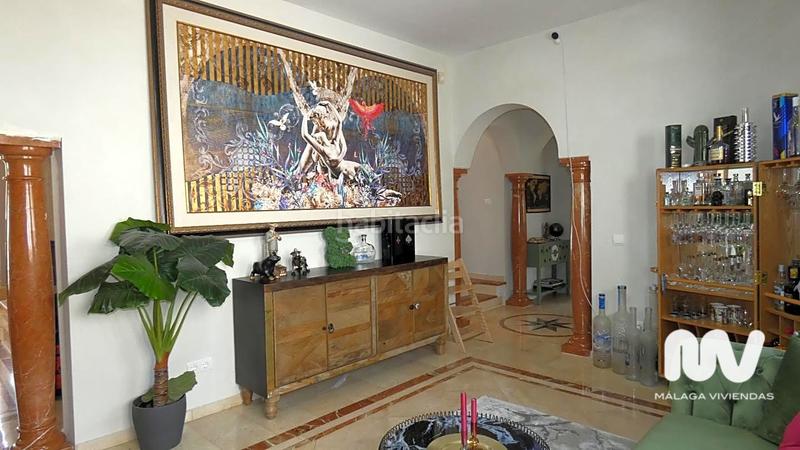 Foto 3a2de1f4-ef17-4c3a-9adf-433d9b3bd1a6. Casa amb piscina a altos de Estepona Estepona