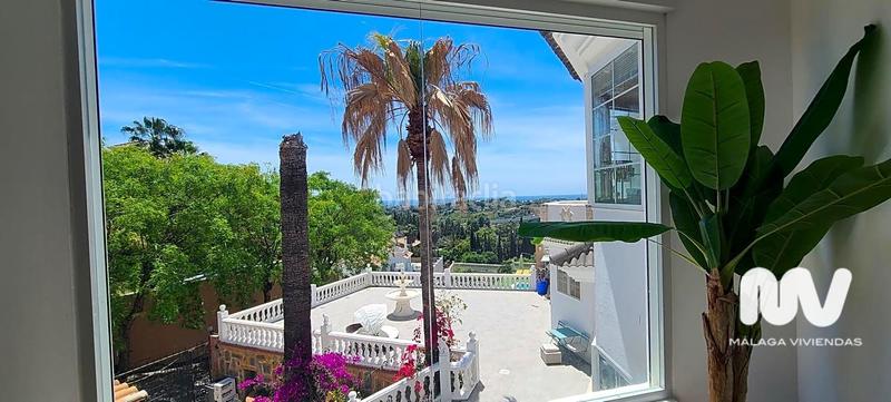 Foto b89eeeab-499f-4595-9992-d932c1f28e22. Casa amb piscina a altos de Estepona Estepona