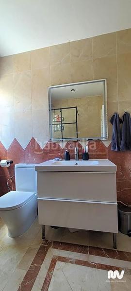 Foto c6a3b09c-eddf-45b1-9c01-60ff70520af1. Casa amb piscina a altos de Estepona Estepona