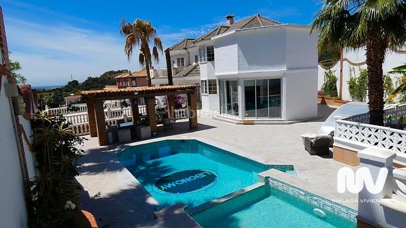 Foto d3a44706-e2d3-41b5-bb72-987e26f968d4. Casa amb piscina a altos de Estepona Estepona