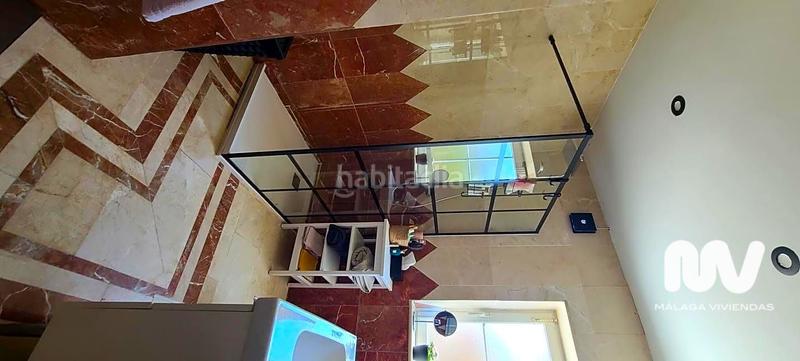 Foto f9271364-c7e1-4ea3-aa03-14b696f0a0a0. Casa amb piscina a altos de Estepona Estepona