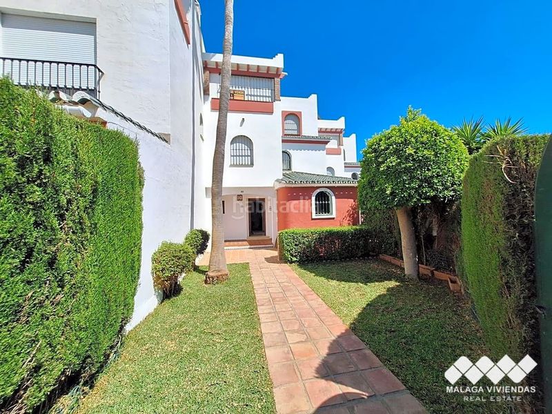 Foto 2568117f-d333-4e4f-ae8c-7242e31921c7. Casa a Bel - Air Estepona