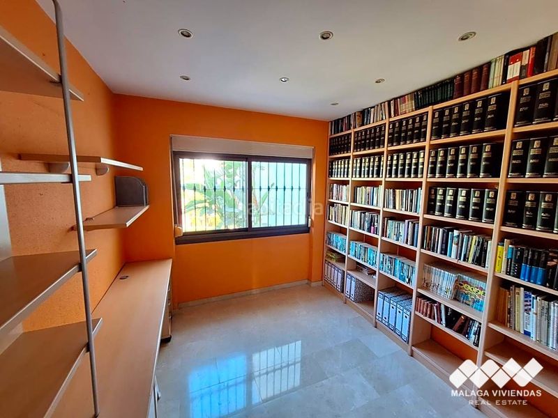 Foto 5b33a7d4-65bc-409f-b4c9-4d60d3fae2ff. Casa a Bel - Air Estepona