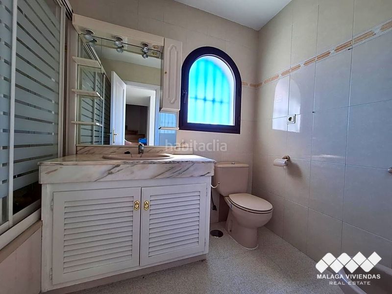Foto a056c2f7-e4e1-4713-be1c-06cc631d709e. Casa a Bel - Air Estepona
