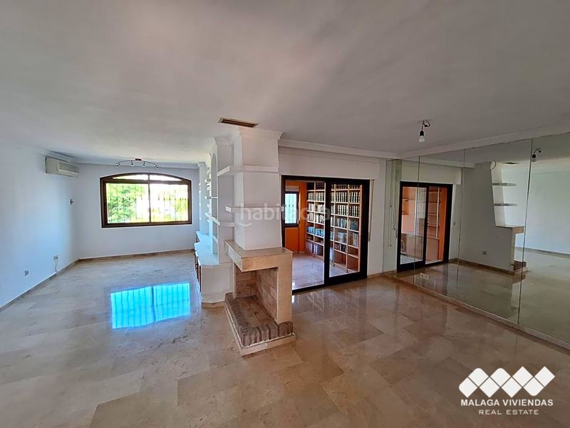 Foto ff6c08ef-3281-4f9c-9b38-29d6ddf93229. Casa a Bel - Air Estepona
