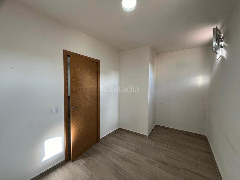 Foto 67cf3415-d633-4f4c-b16f-ae05633becf6. Edificio en San Diego Madrid